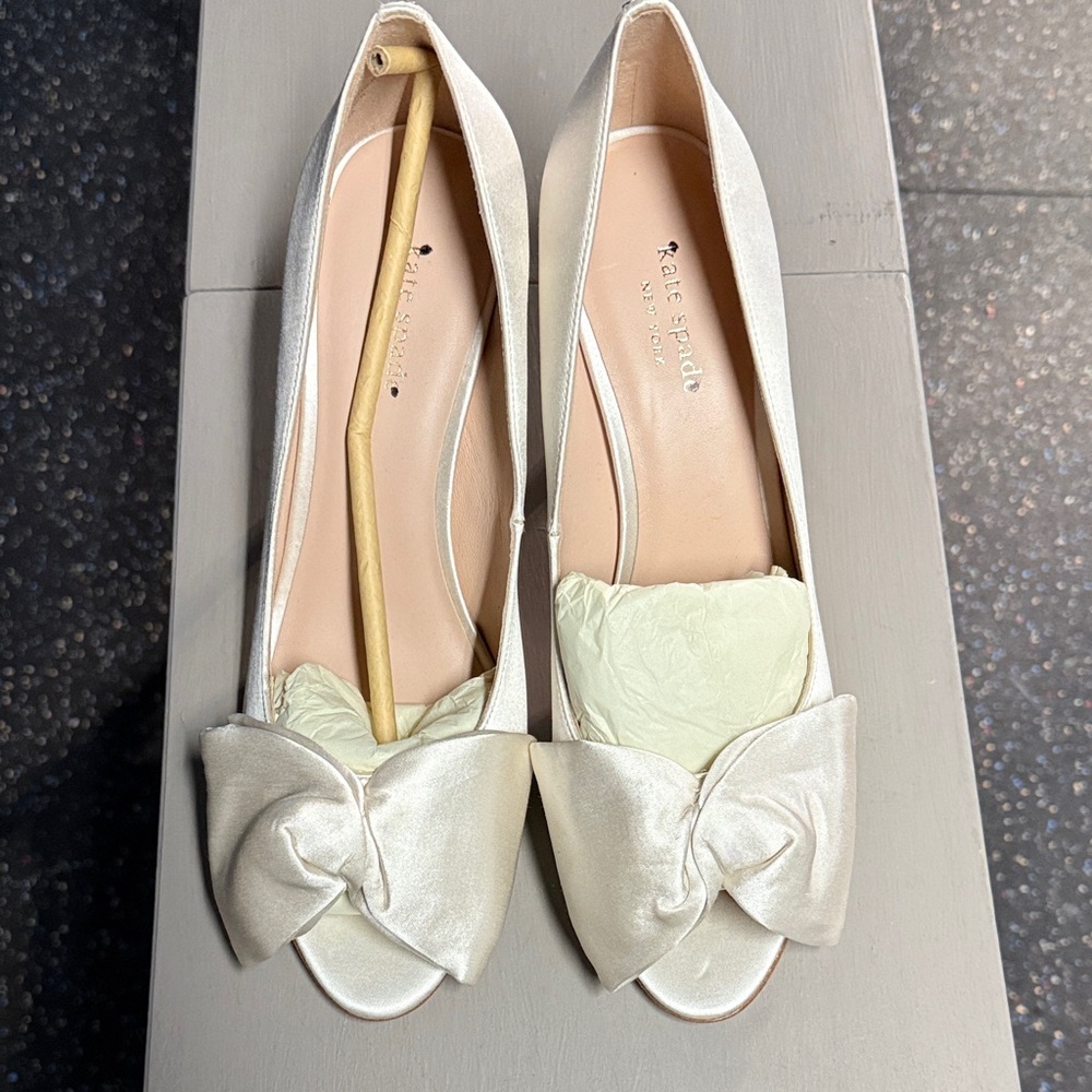 Kate Spade Cream Bow Heels